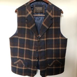 Wool vest